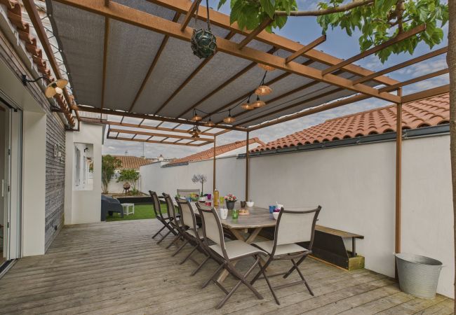 Casa en Les Sables-d´Olonne - Casa totalmente renovada para 10 – terraza Casa en Les Sables-d´Olonne - Casa totalmente renovada para 10 – terraza