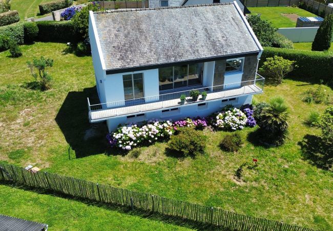 Casa en Plouguerneau - Vistas al mar – Casa para 6 con balcón – Jardín