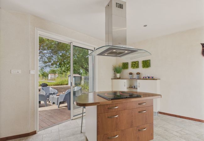 Casa en Longeville-sur-Mer - Casa familiar colorida con jardín para 6 Casa en Longeville-sur-Mer - Casa familiar colorida con jardín para 6