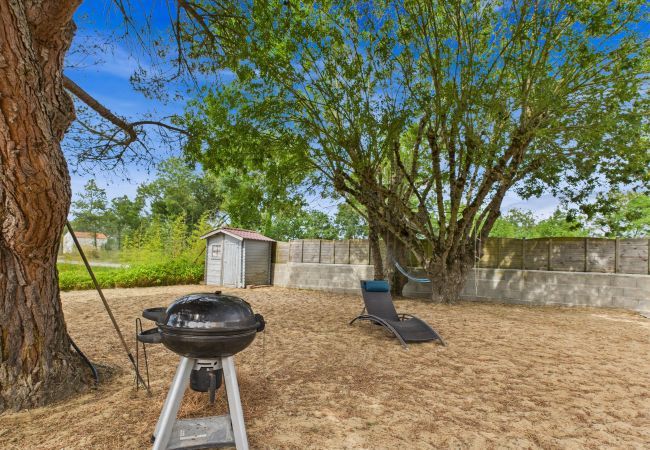 Casa en Longeville-sur-Mer - Casa familiar colorida con jardín para 6 Casa en Longeville-sur-Mer - Casa familiar colorida con jardín para 6