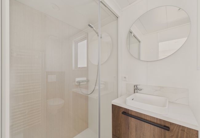 Chalet en Saint-Gilles-Croix-de-Vie - Chalet con piscina para 4 adultos / 2 niños Chalet en Saint-Gilles-Croix-de-Vie - Chalet con piscina para 4 adultos / 2 niños