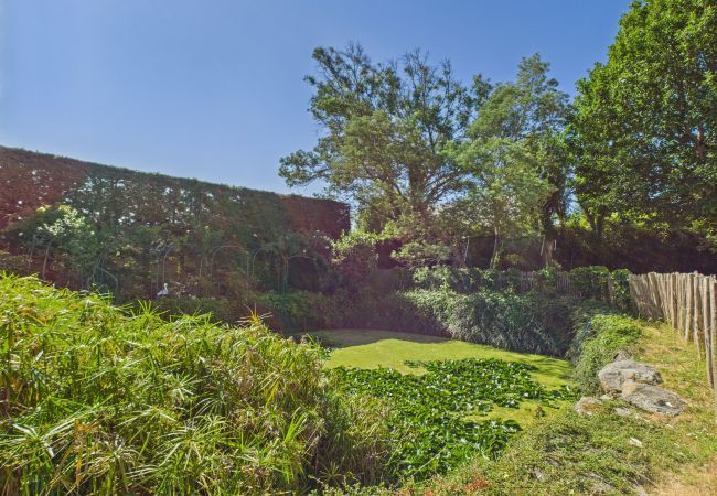 Casa en Le Pouliguen - A 650 m del mar – Gran casa para 10 con piscina Casa en Le Pouliguen - A 650 m del mar – Gran casa para 10 con piscina