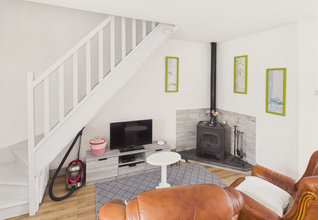 Casa en Montignac - Casa con piscina 50 m de Lascaux IV 2 pers