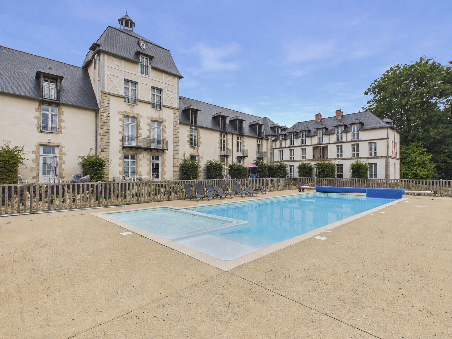 Apartamento en Baden - Apartamento en castillo con piscina – 4 personas