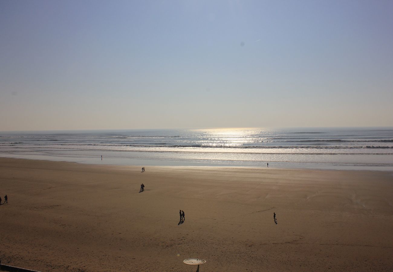 Apartamento en Saint-Gilles-Croix-de-Vie - Piso para 6 en la playa grande, St Gilles