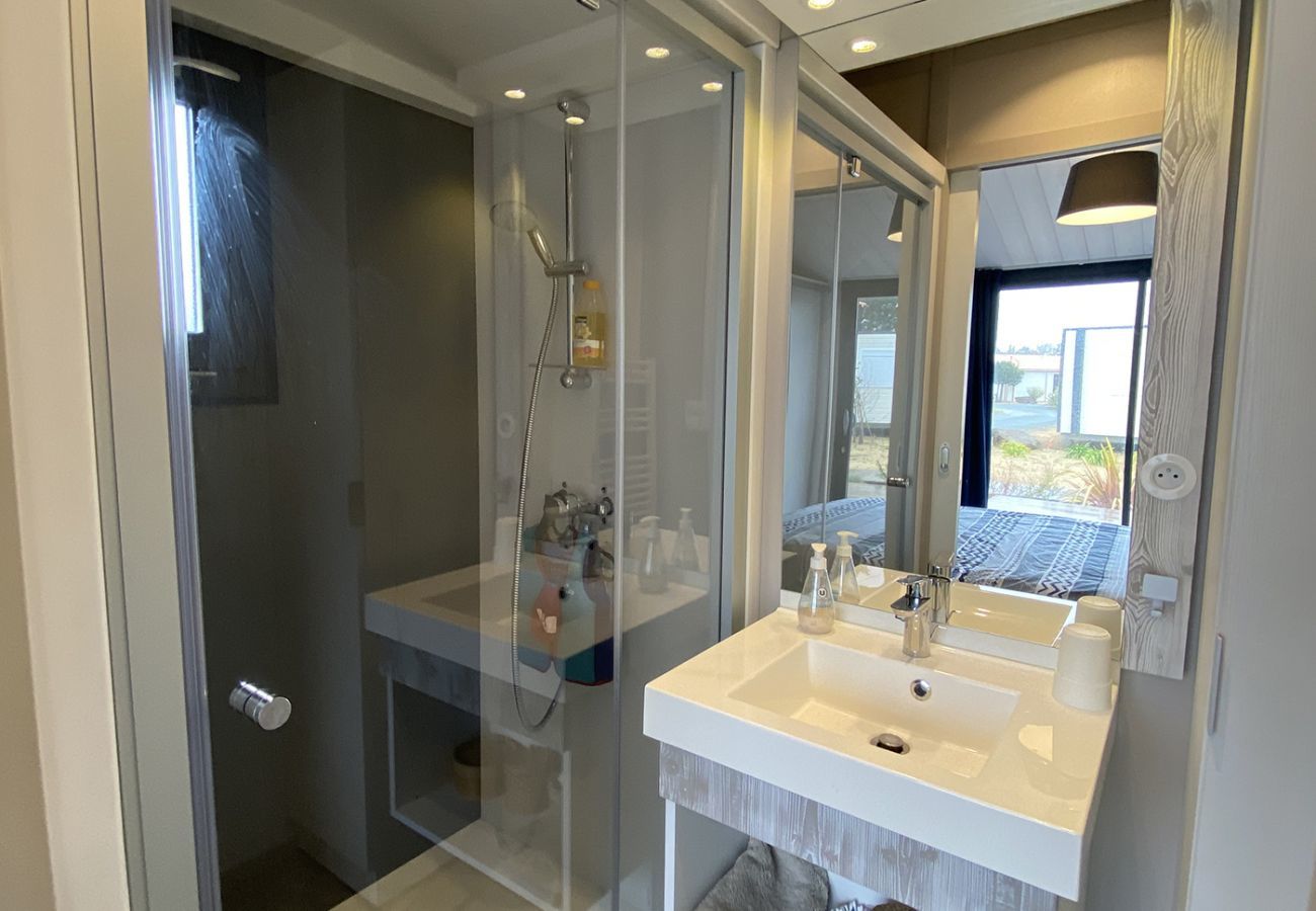 Chalet en Saint-Hilaire-de-Riez - Chalet para 5- Piscina cubierta- St Hilaire