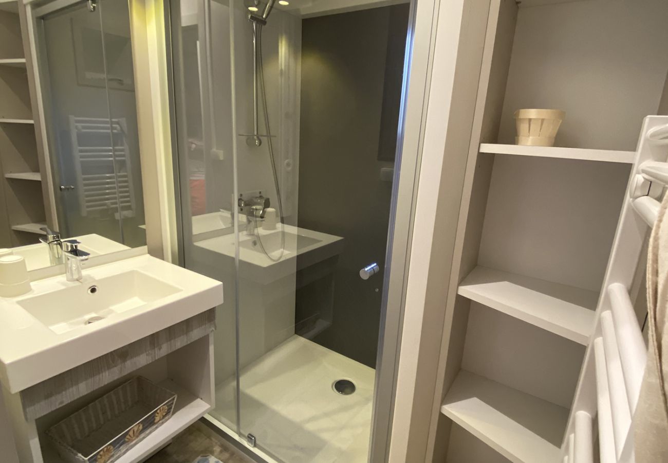 Chalet en Saint-Hilaire-de-Riez - Chalet para 5- Piscina cubierta- St Hilaire