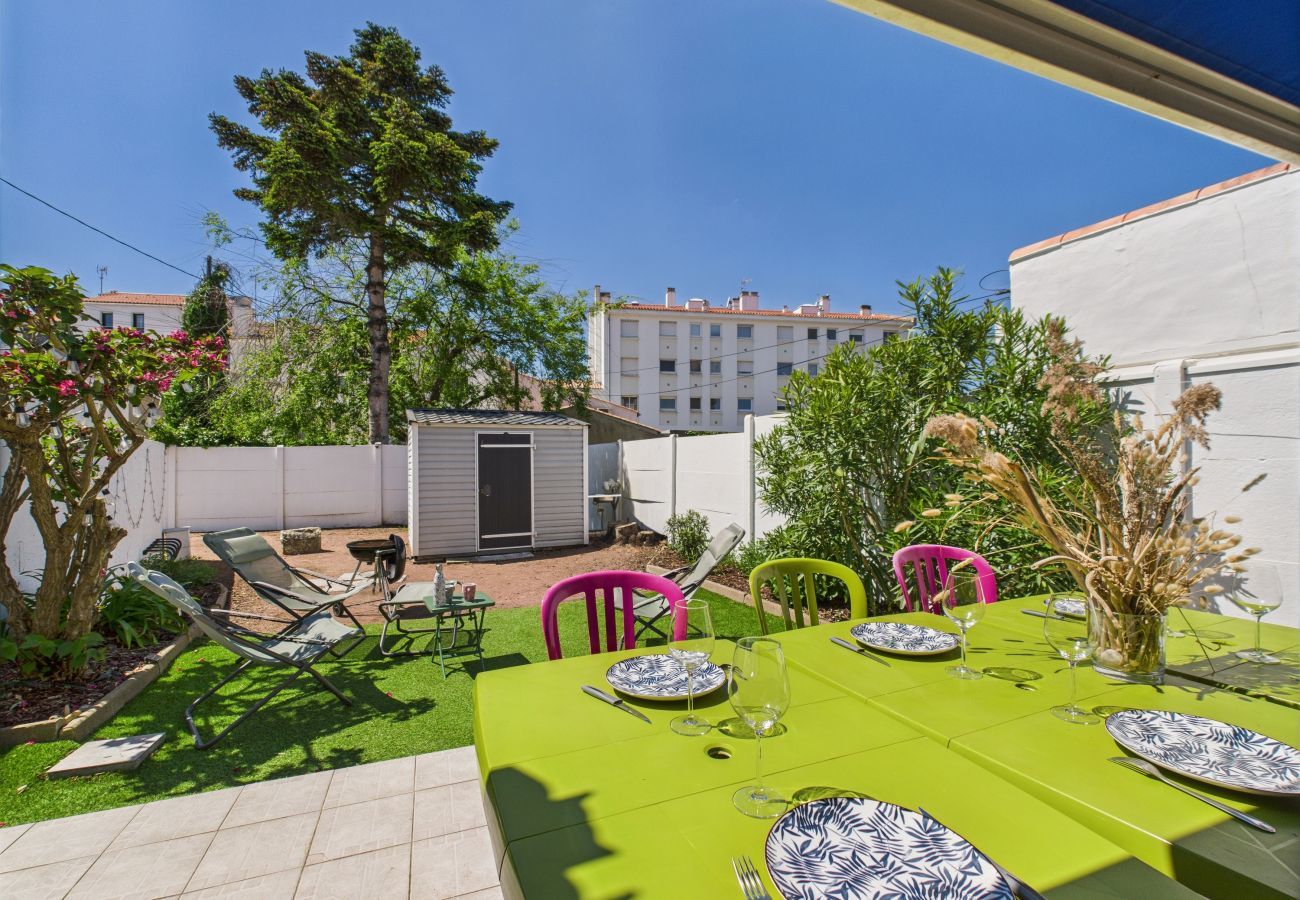 Casa en Saint-Gilles-Croix-de-Vie - Entre centro de la ciudad y la playa, casa para 6