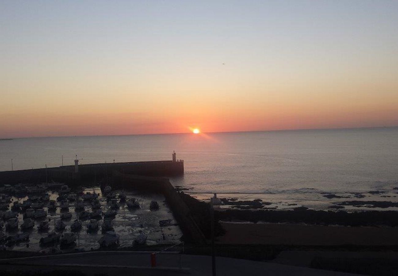 Apartamento en Saint-Michel-Chef-Chef -  Apartamento frente al mar para 4