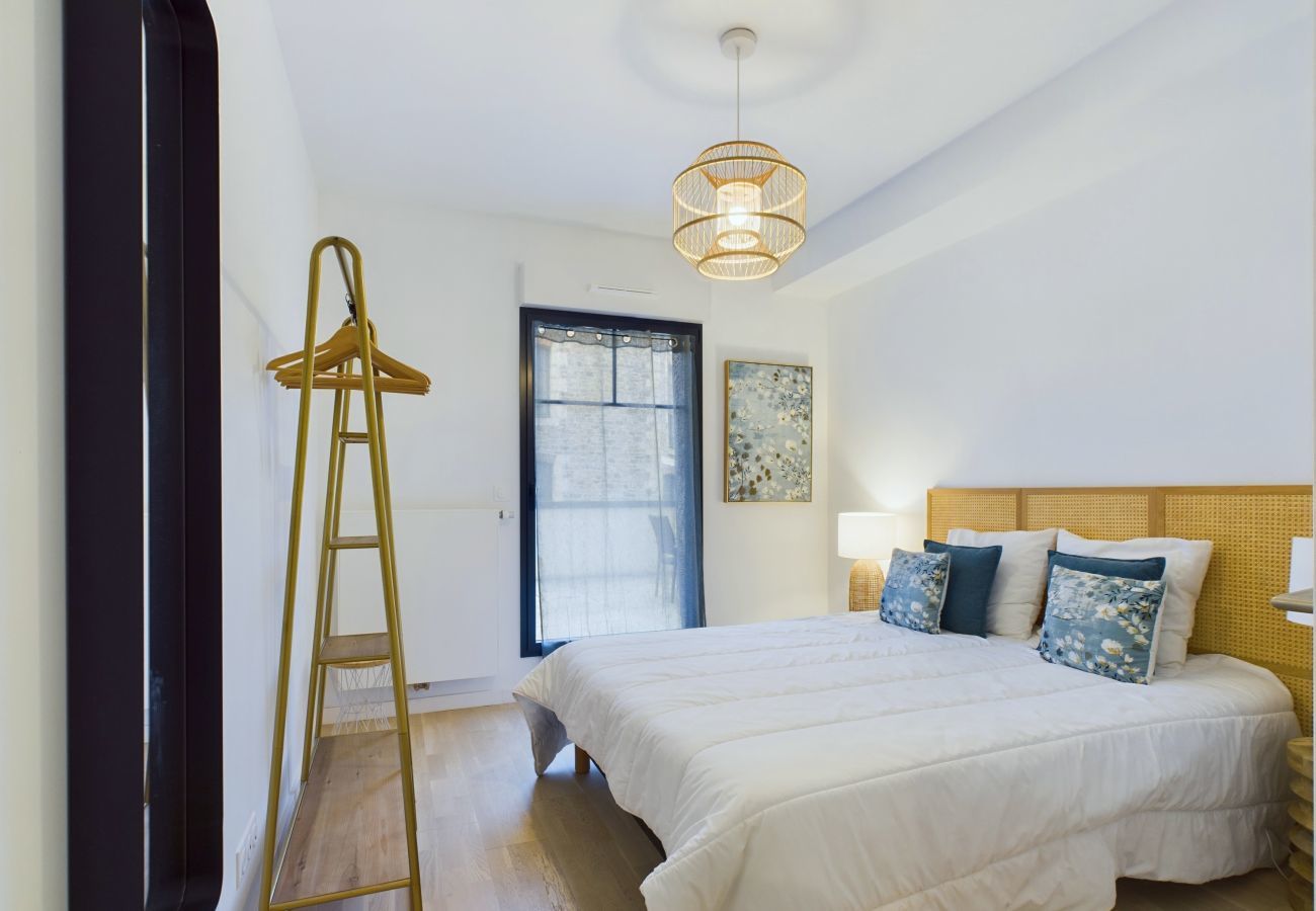 Apartamento en Pléneuf-Val-André - A 50 m de la playa – terraza – 3 adultos / 3 niños