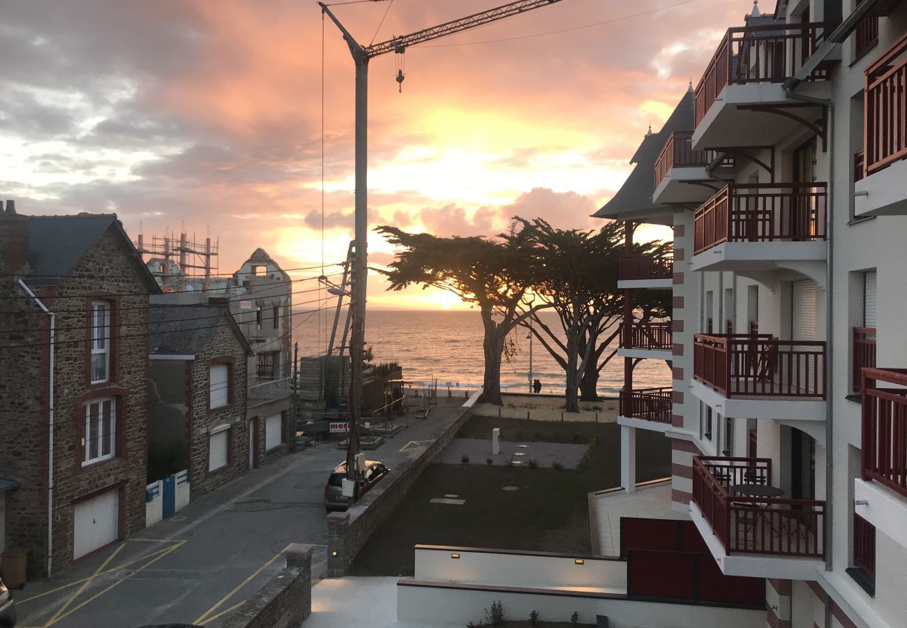 Apartamento en Pléneuf-Val-André - Bonito piso para 6, vista al mar, 50m de la playa