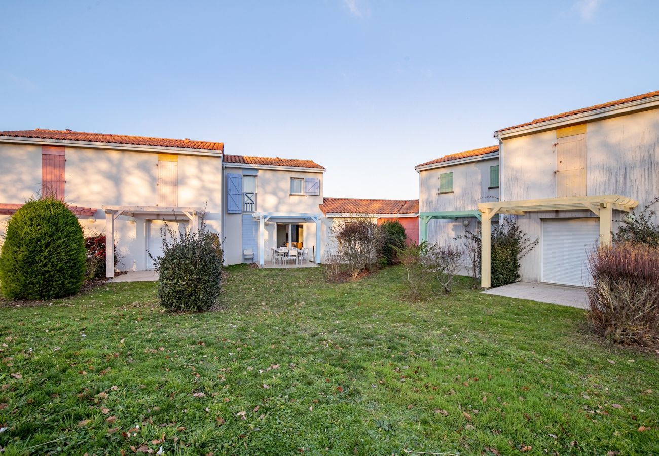 Casa en Talmont-Saint-Hilaire - Casa con terraza para 6 en Talmont St-Hilaire