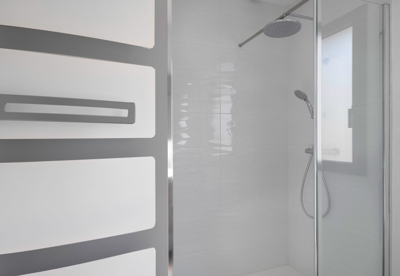 Casa en Saint-Gildas-de-Rhuys - Villa moderna para 15 con piscina - Centro