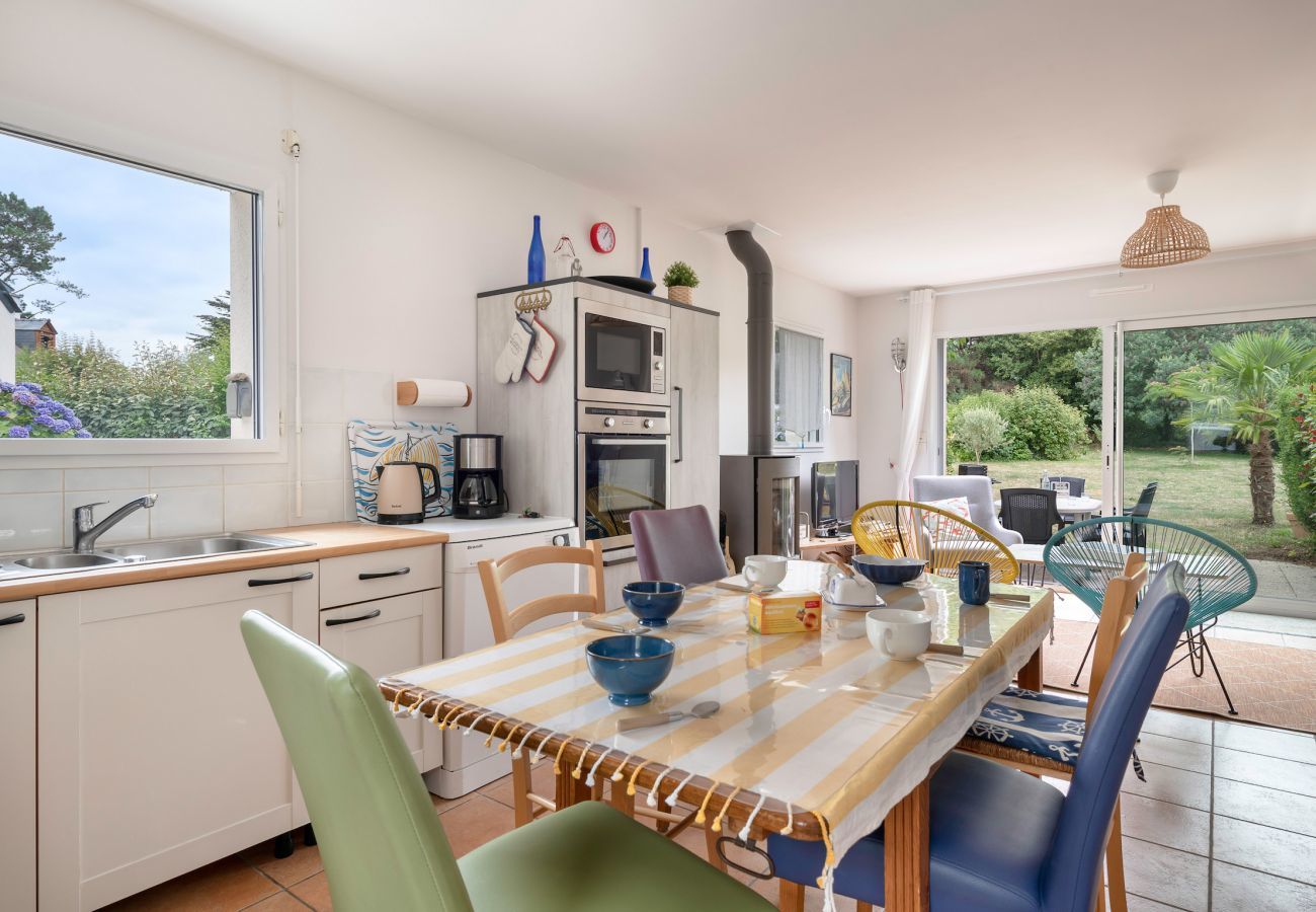 Casa en Arzon - Casa para 5 - Gran jardín - 700m de la playa