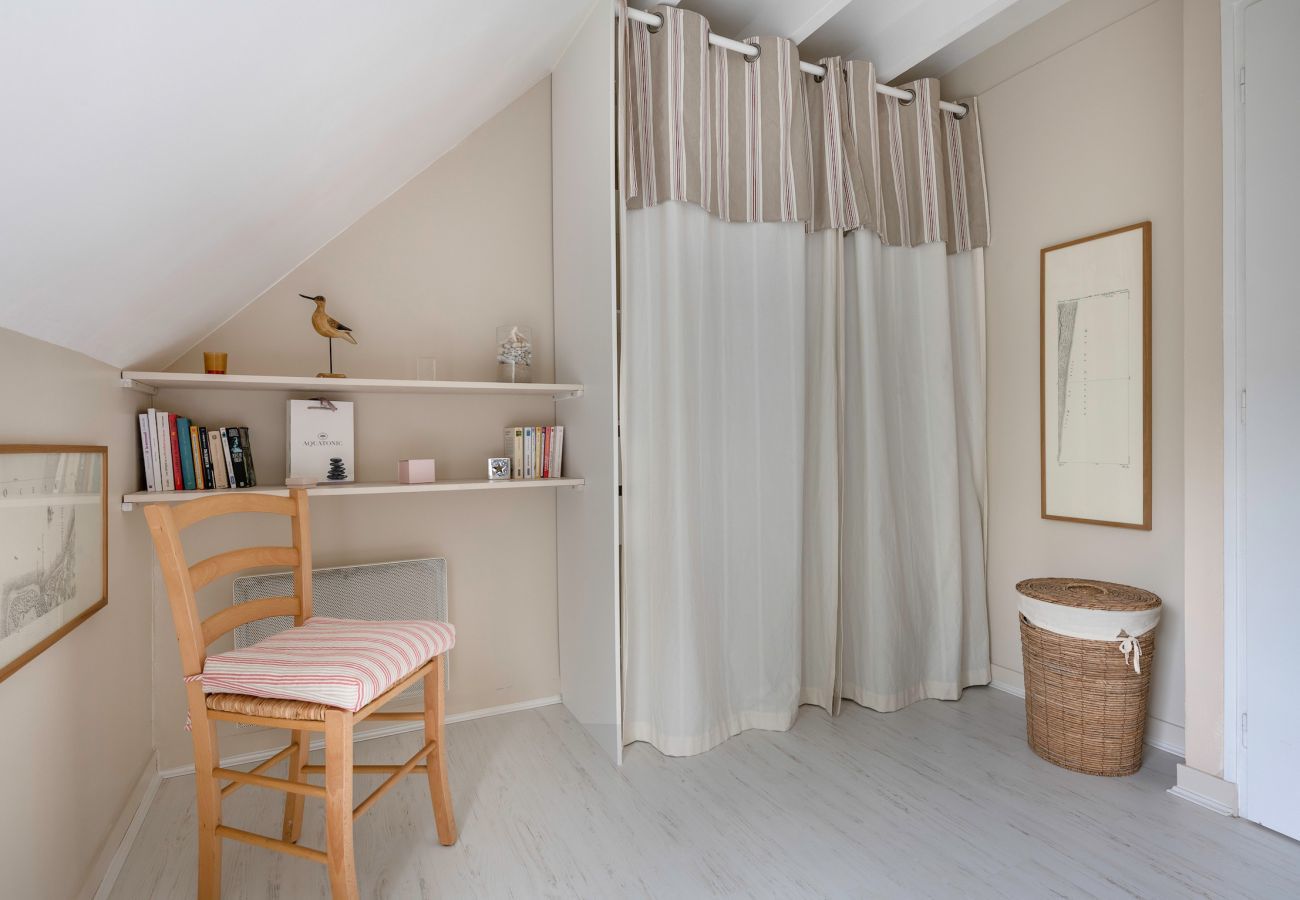 Casa en Arzon - Casa para 5 - Gran jardín - 700m de la playa