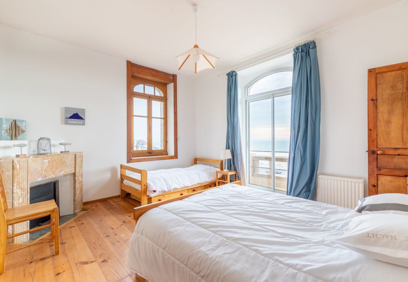 Apartamento en Pléneuf-Val-André - Impresionantes vistas al mar para 7 en Pléneuf