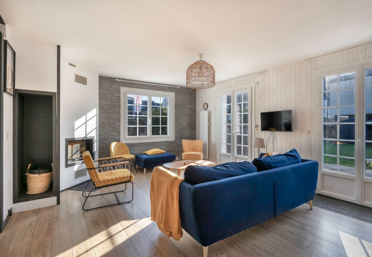 Casa en Arzon - Estancia en Arzon para 11 con jardín