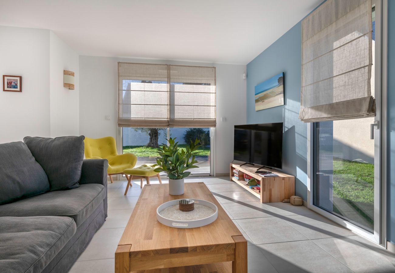 Casa en Arzon - A 300 m de la playa - Gran terraza - 8 personas