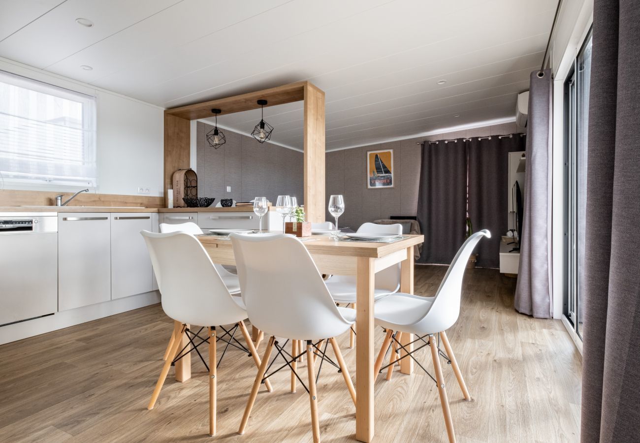 Chalet en Bretignolles-sur-Mer - Chalet con aire – piscina – 4 adultos – 2 niños