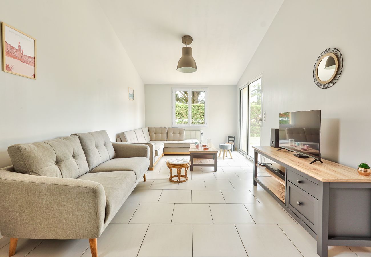 Casa en Saint-Hilaire-de-Riez - 600m de la playa- Gran casa con jardín para 8