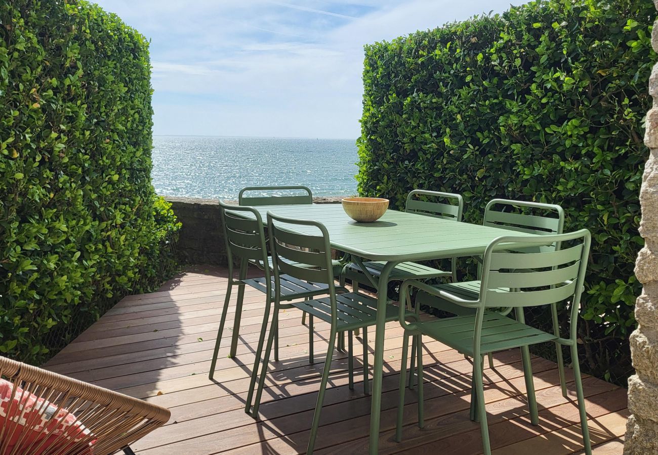 Apartamento en Arzon - Vistas al mar, cerca de las playas, 5 adultos 1 niño