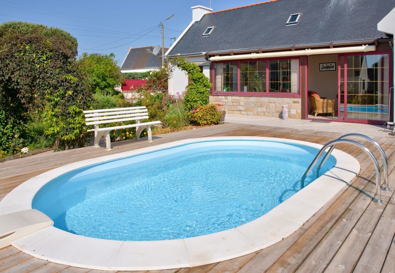 Casa en Plomeur - Casa con piscina para 5 personas 