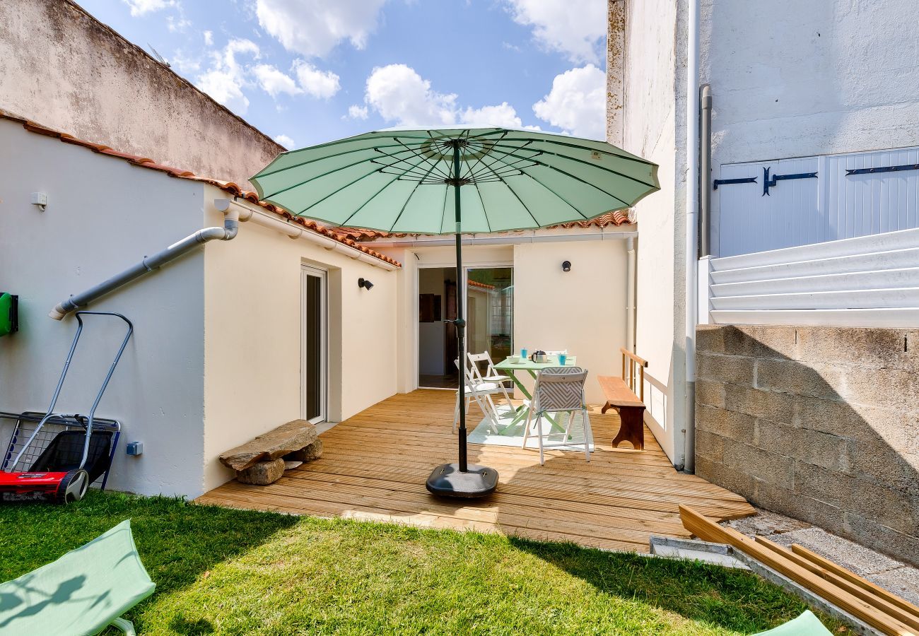 Casa en Les Sables-d´Olonne - Casa moderna - Surf y relajación - Terraza