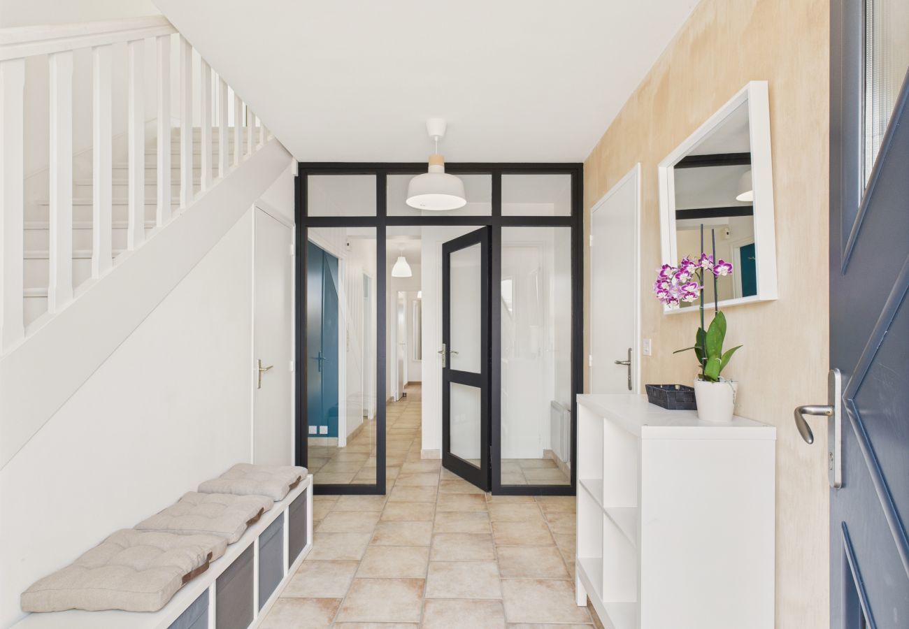 Casa en Le Tour-du-Parc - Vista al mar excepcional – 10 adultos, 4 niños