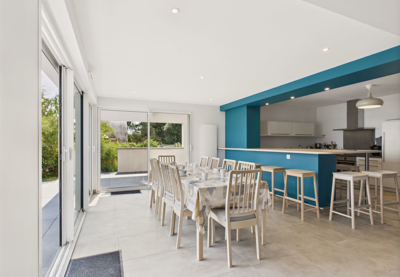 Casa en Le Tour-du-Parc - Vista al mar excepcional – 10 adultos, 4 niños