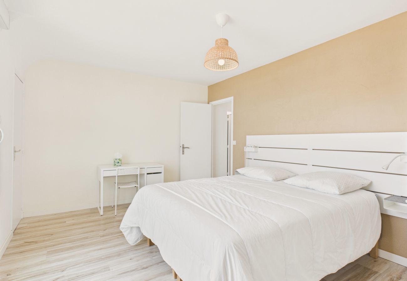 Casa en Le Tour-du-Parc - Vista al mar excepcional – 10 adultos, 4 niños