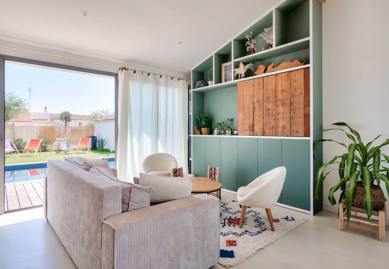 Casa en Rivedoux-Plage - Villa con piscina climatizada y jardín