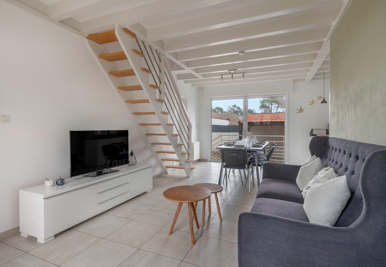 Casa en Saint-Michel-Chef-Chef -  Casa para 8, con jacuzzi a 200m de la playa