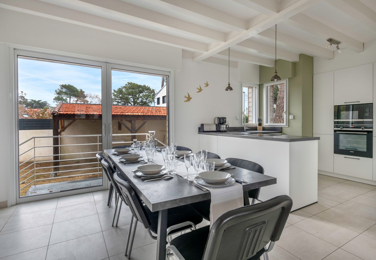 Casa en Saint-Michel-Chef-Chef -  Casa para 8, con jacuzzi a 200m de la playa