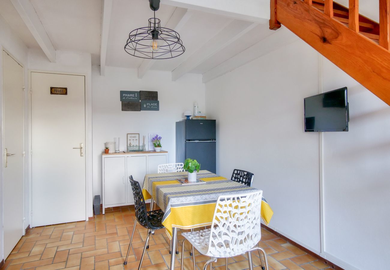 Casa en Saint-Vincent-sur-Jard - 280m from the beach - Pool - Sleeps 4