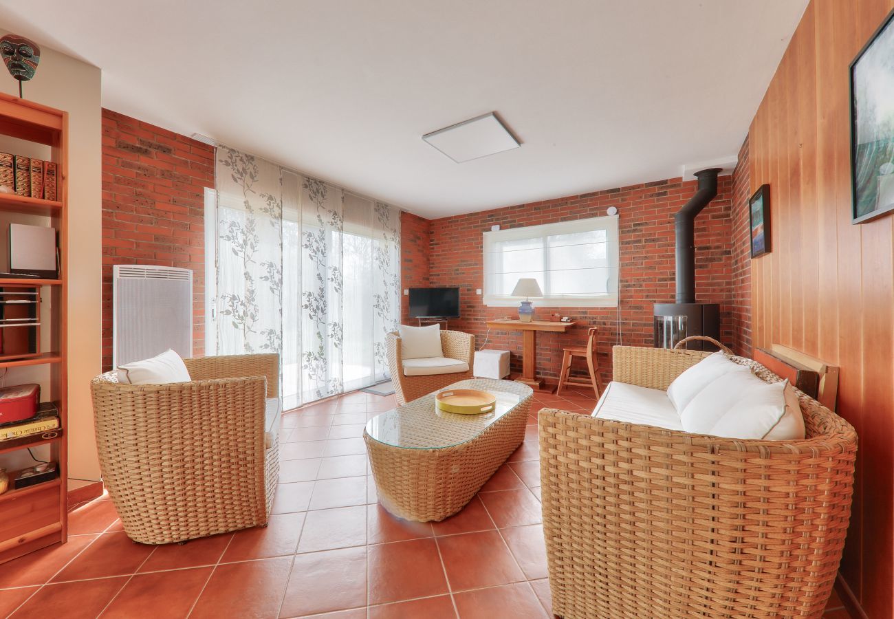Casa en Le Tour-du-Parc - Casa 4 habitaciones con jardín - Tour du Parc