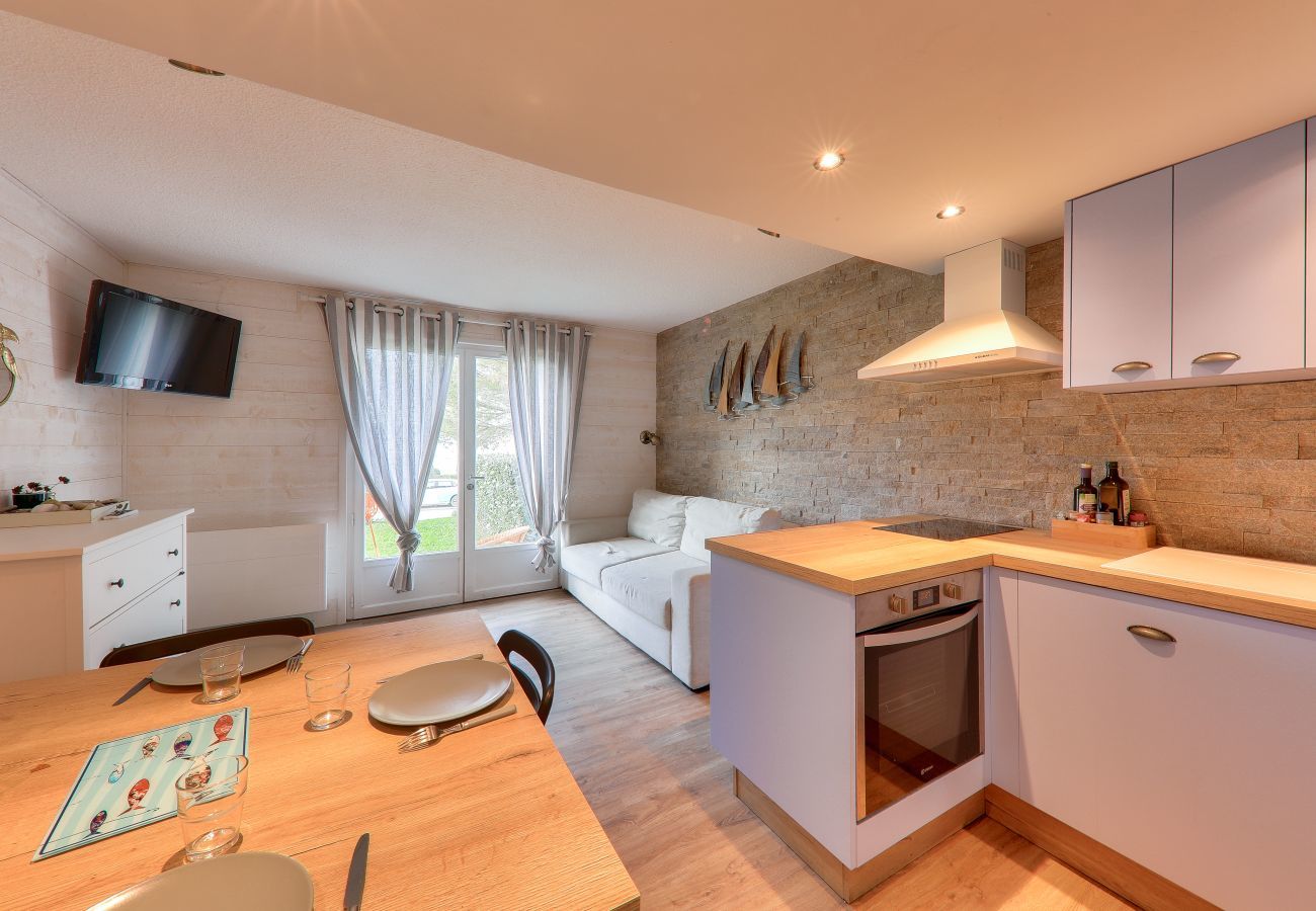 Apartamento en Arzon - 250 m vom Hafen - Pool- 2 Erwachsene und 3 Kinder
