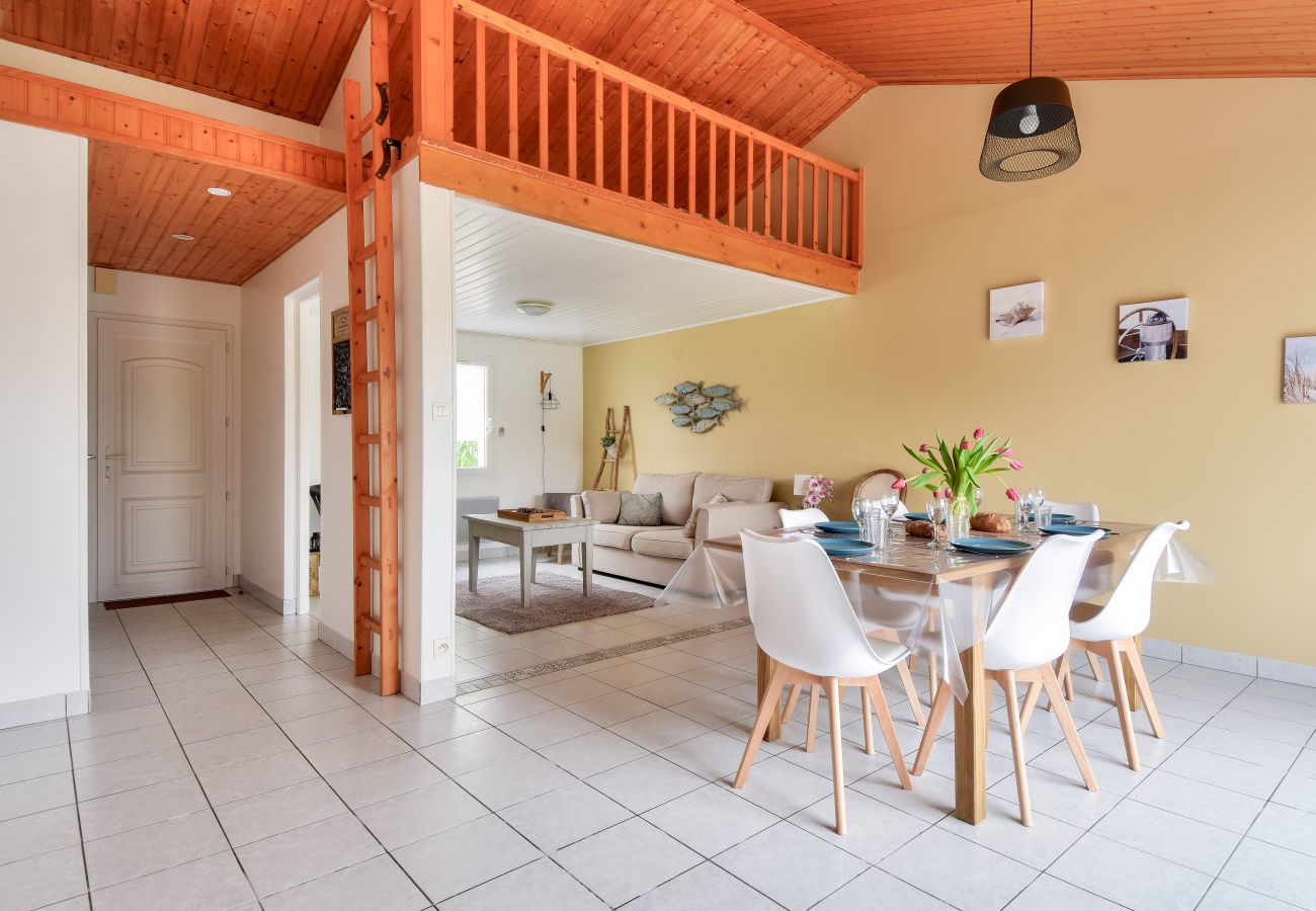 Casa en L'Epine - Vista al jardín - 3 habitaciones - 900m de la playa
