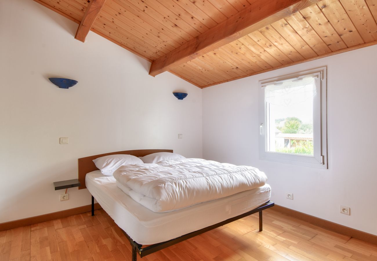 Casa en L'Epine - Vista al jardín - 3 habitaciones - 900m de la playa