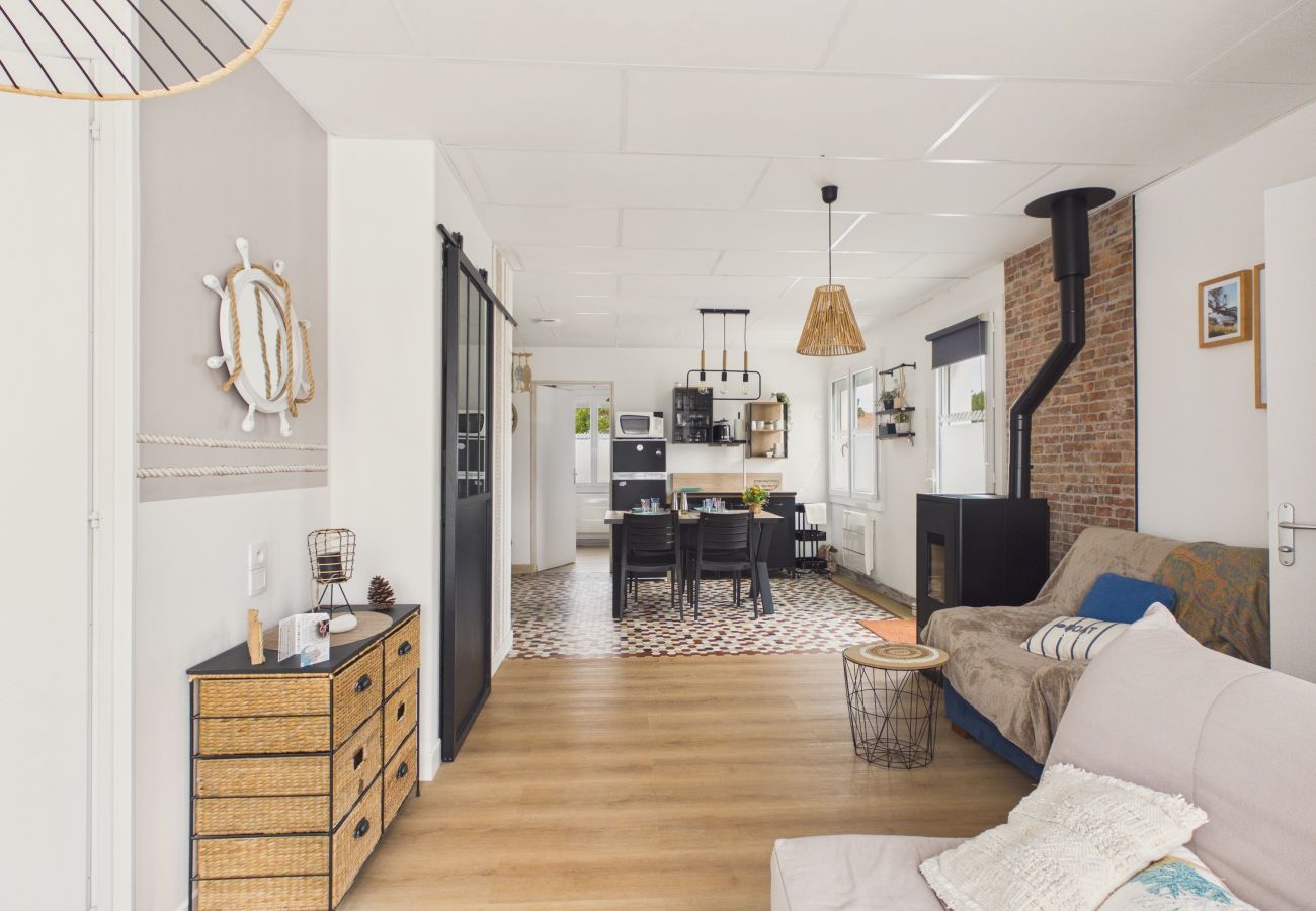 Apartamento en Préfailles -  Apartamento para 4 con gran jardín