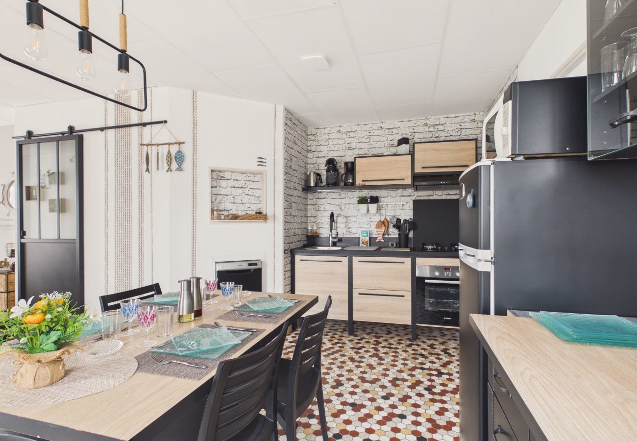 Apartamento en Préfailles -  Apartamento para 4 con gran jardín