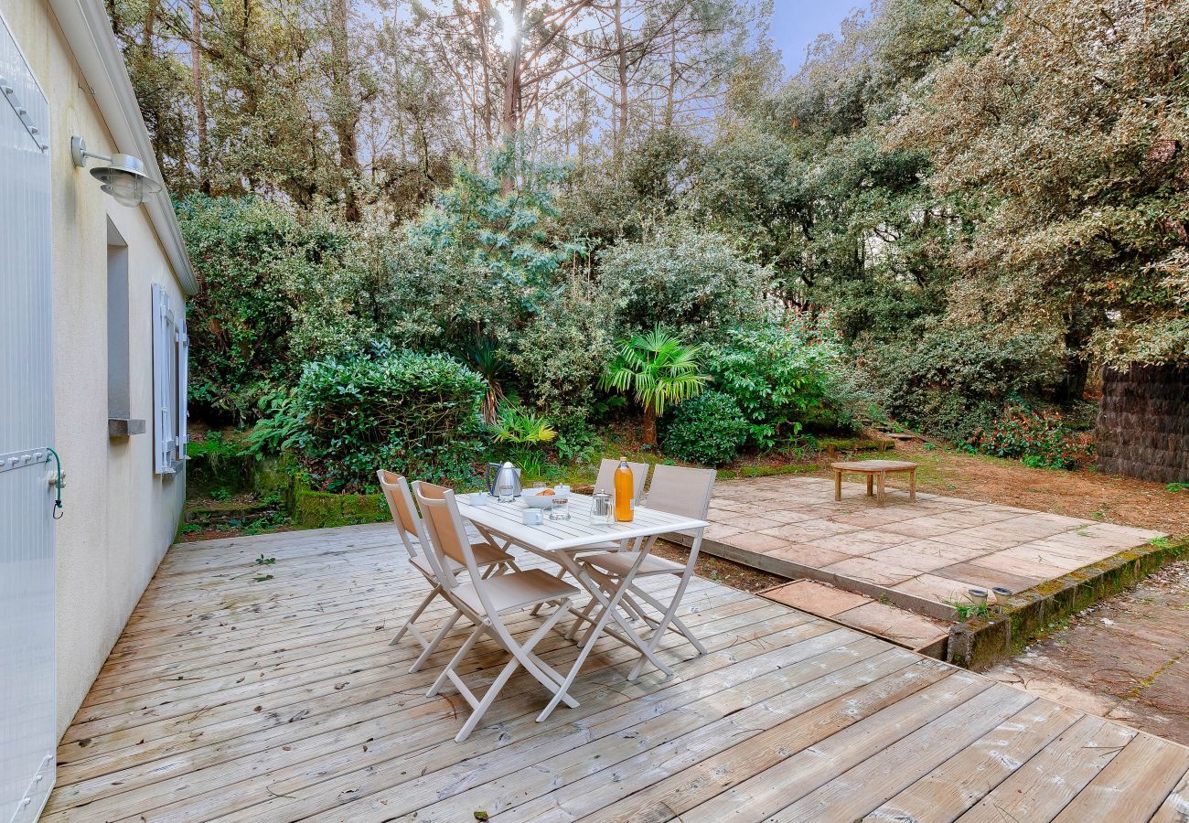 Casa en Talmont-Saint-Hilaire - Estancia entre bosques y playa - Casa para 7