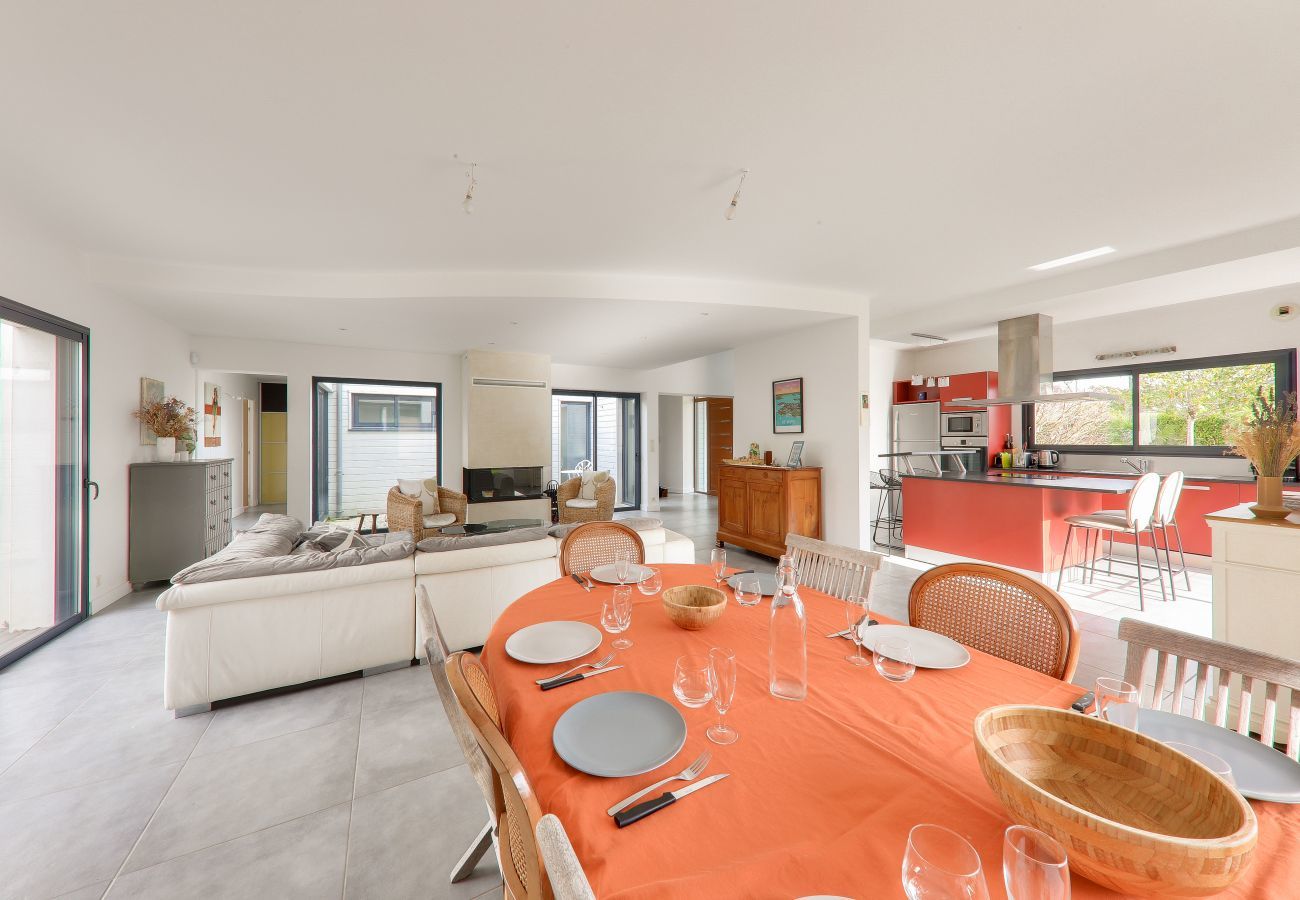 Casa en Saint-Armel - Casa con piscina para diez personas