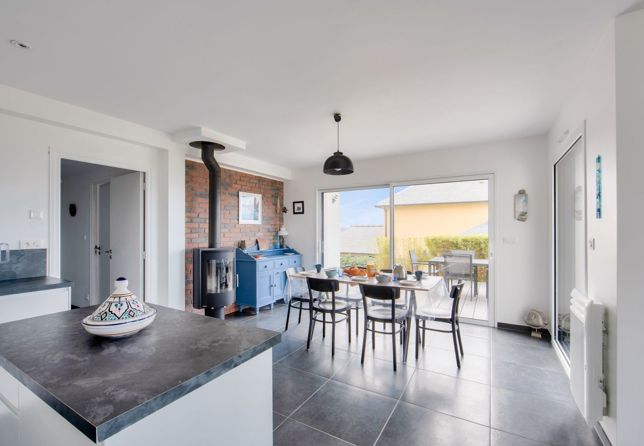Casa en Erquy - Vista al mar - Casa nueva con jardín para 6