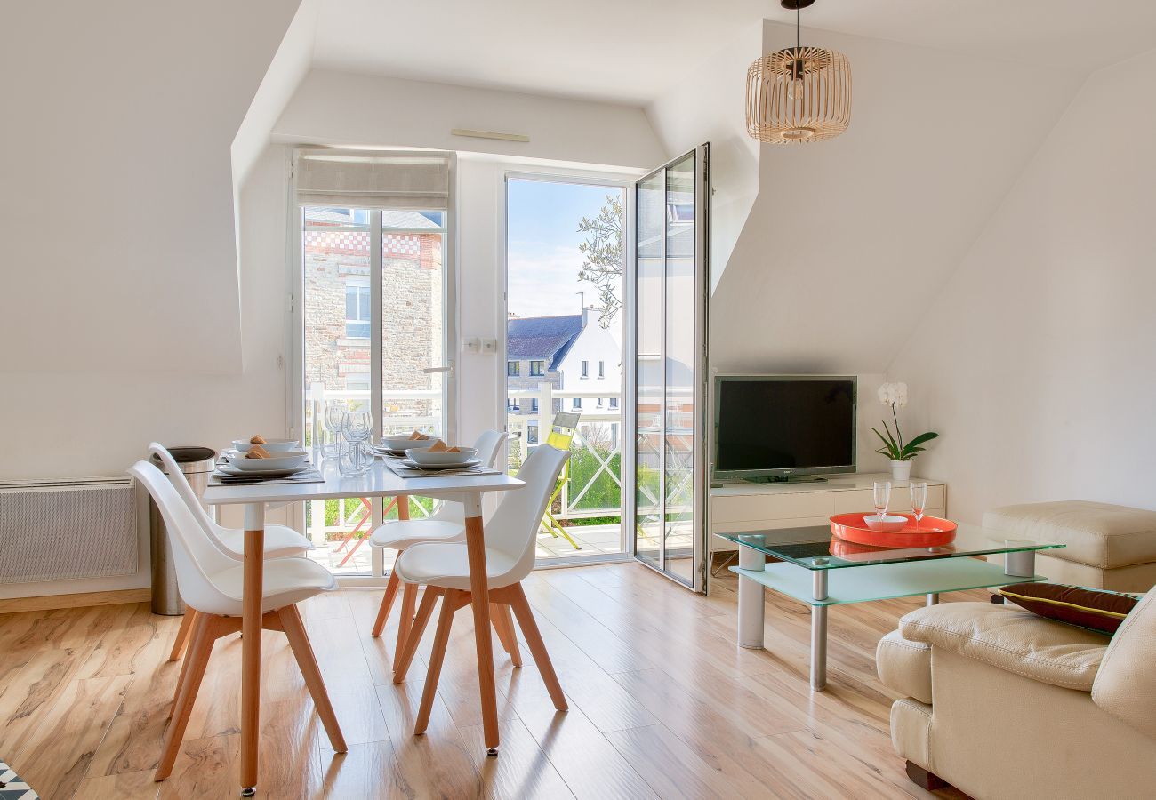 Apartamento en Fouesnant -  Cerca de la playa, apartamento para 4 con balcón