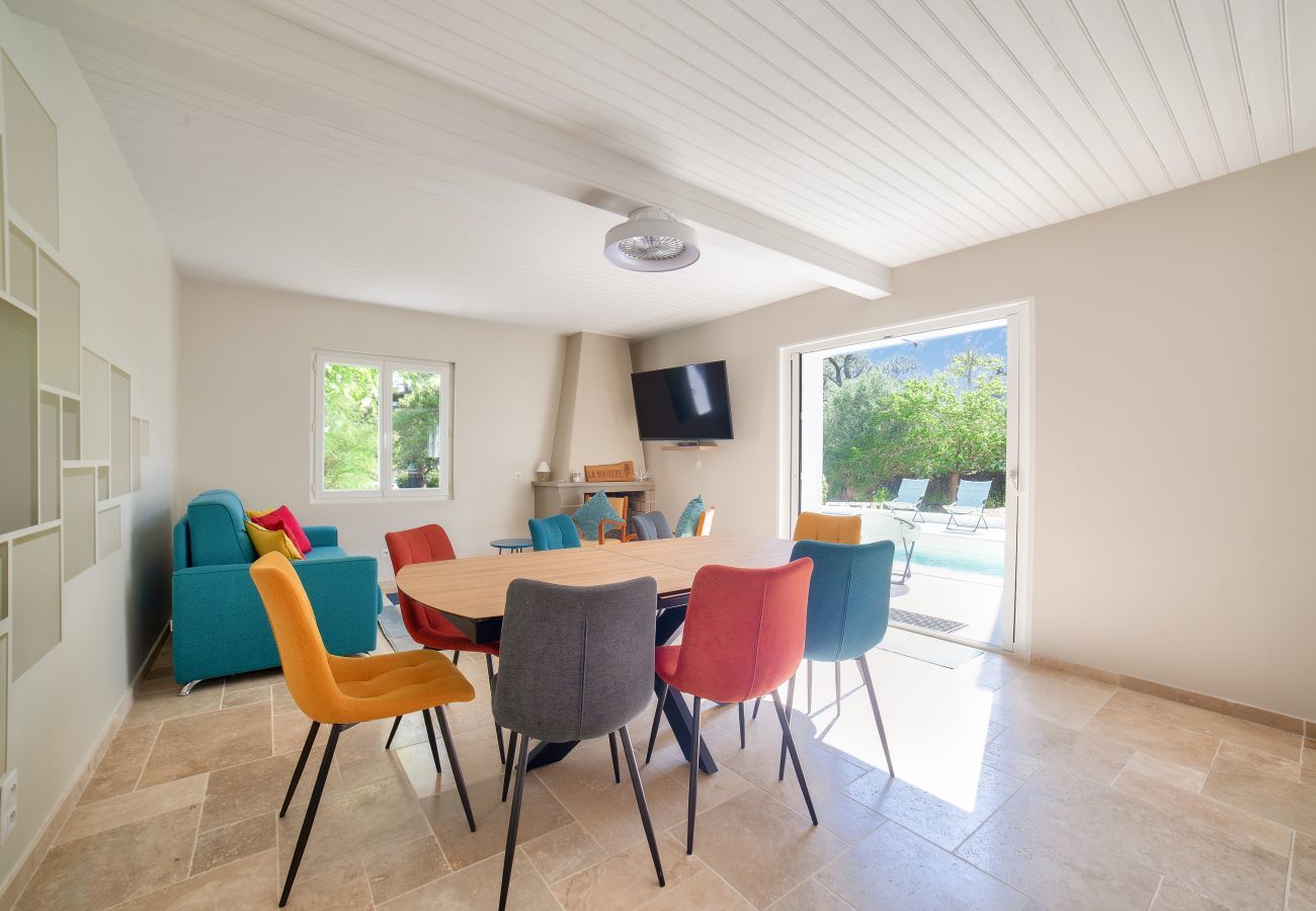 Casa en L'Aiguillon-la-Presqu'île - Piscina y acceso a una reserva natural