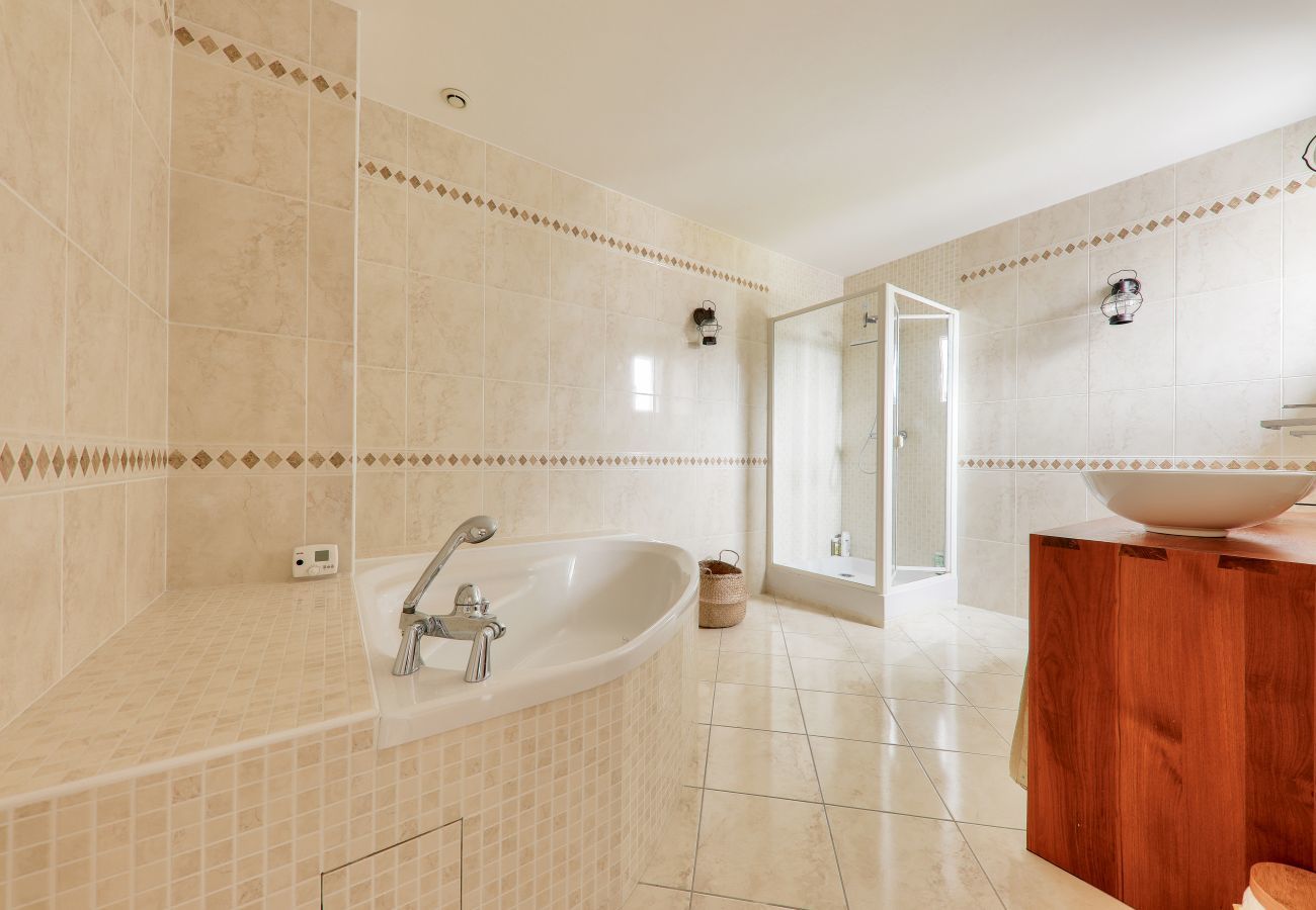 Casa en Saint-Gildas-de-Rhuys - Casa para 8 - Centre St Gildas - Bonito jardín