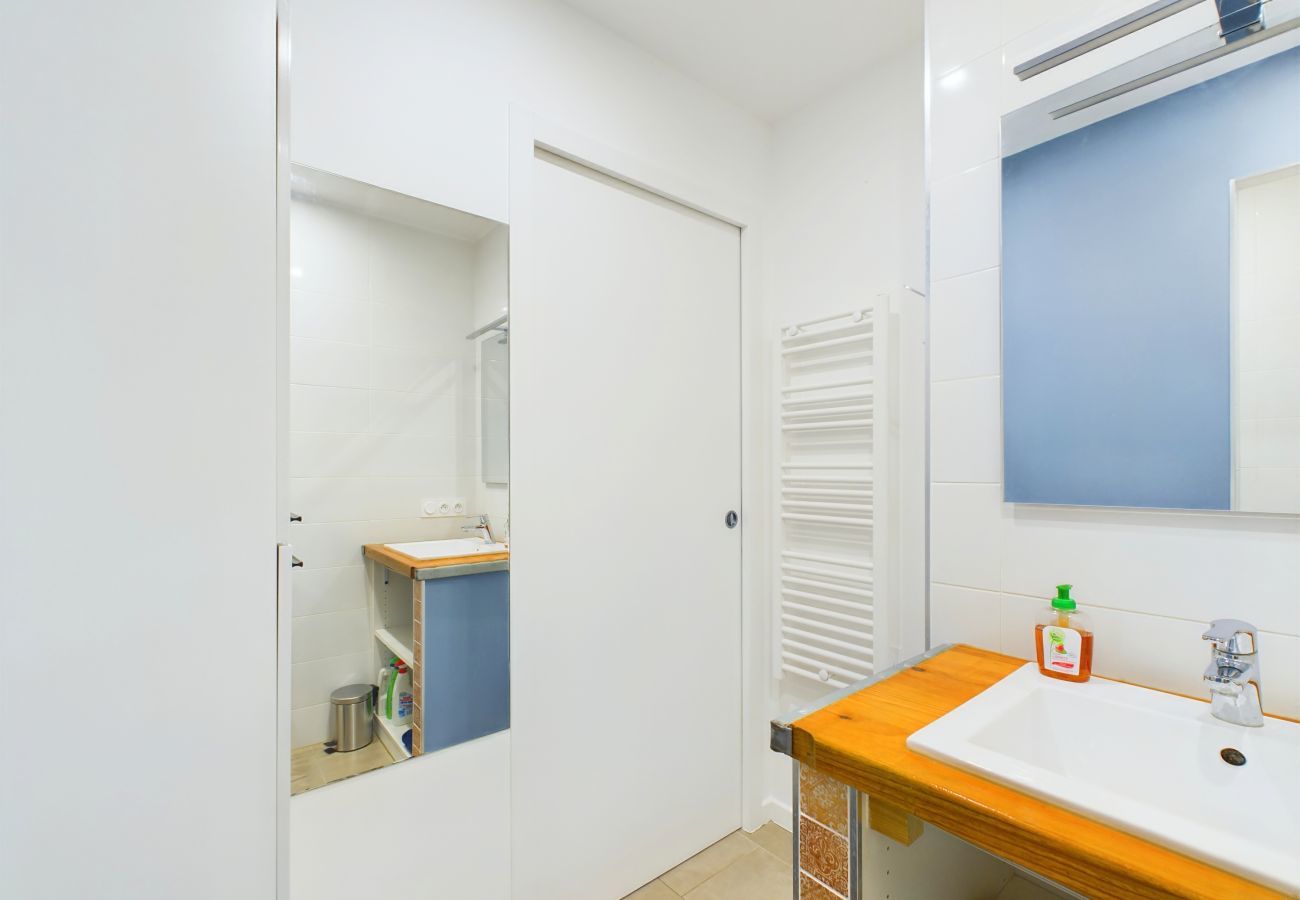 Apartamento en Saint-Hilaire-de-Riez - Piso para 4- Centro de ciudad- 350m de la estación