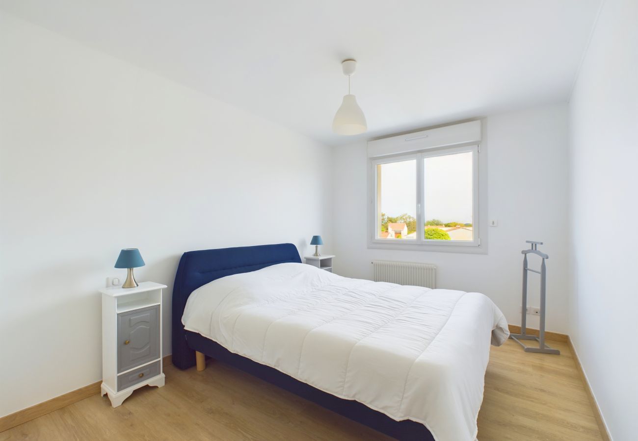 Apartamento en Saint-Hilaire-de-Riez - Piso para 4- Centro de ciudad- 350m de la estación