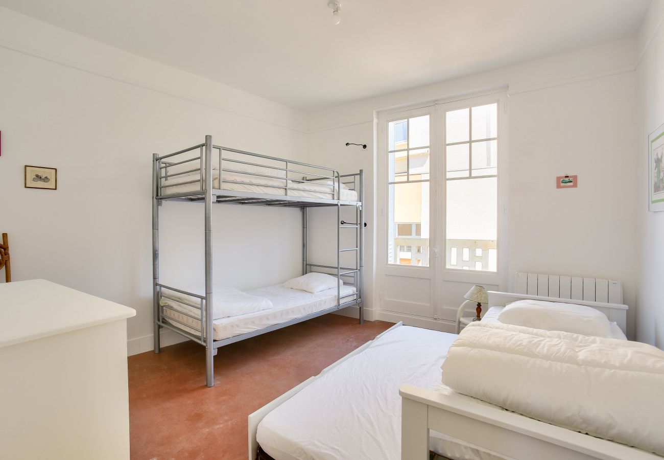 Apartamento en Dinard -  A 400m de la playa, apartamento para 5 en el centro