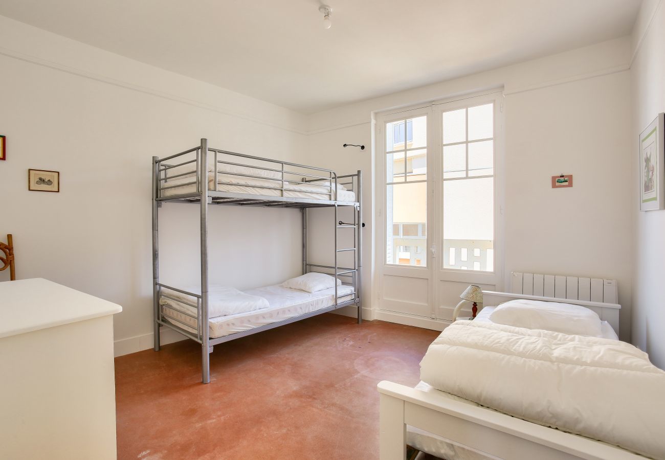 Apartamento en Dinard -  A 400m de la playa, apartamento para 5 en el centro